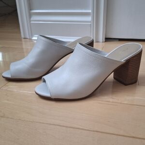 Aldo leather mule sandal size 8